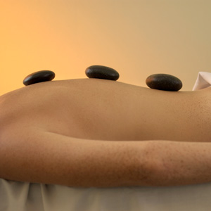 hot-stone-therapy-20140331
